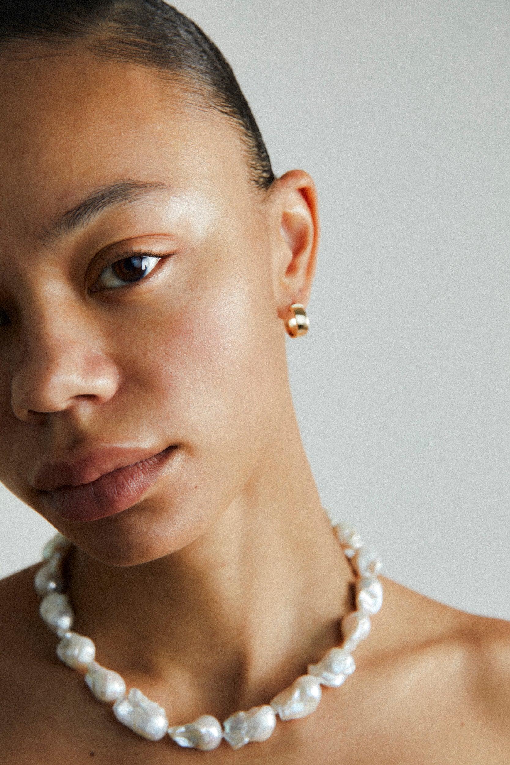 Cora 14k Hoops