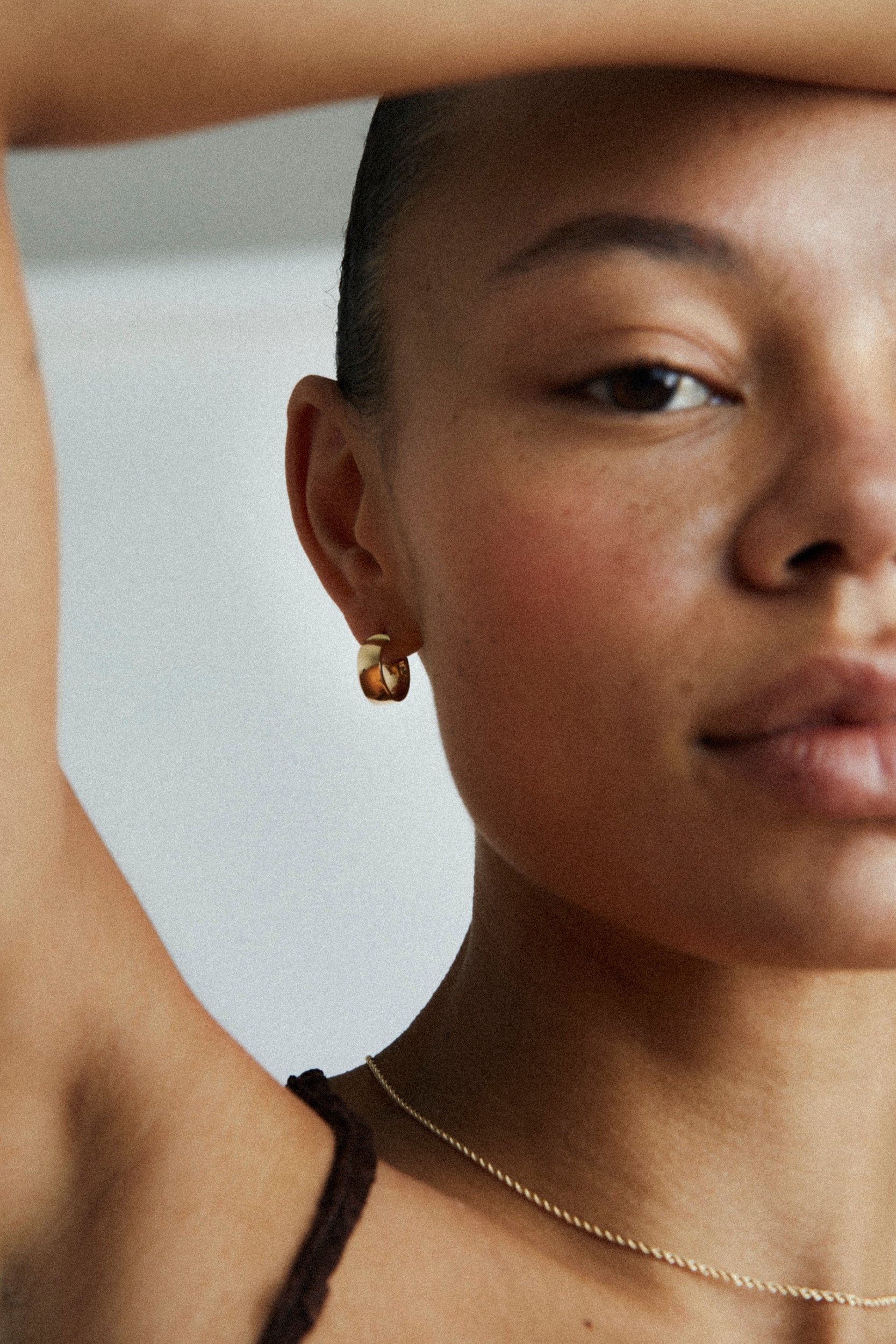 Cora 14k Hoops