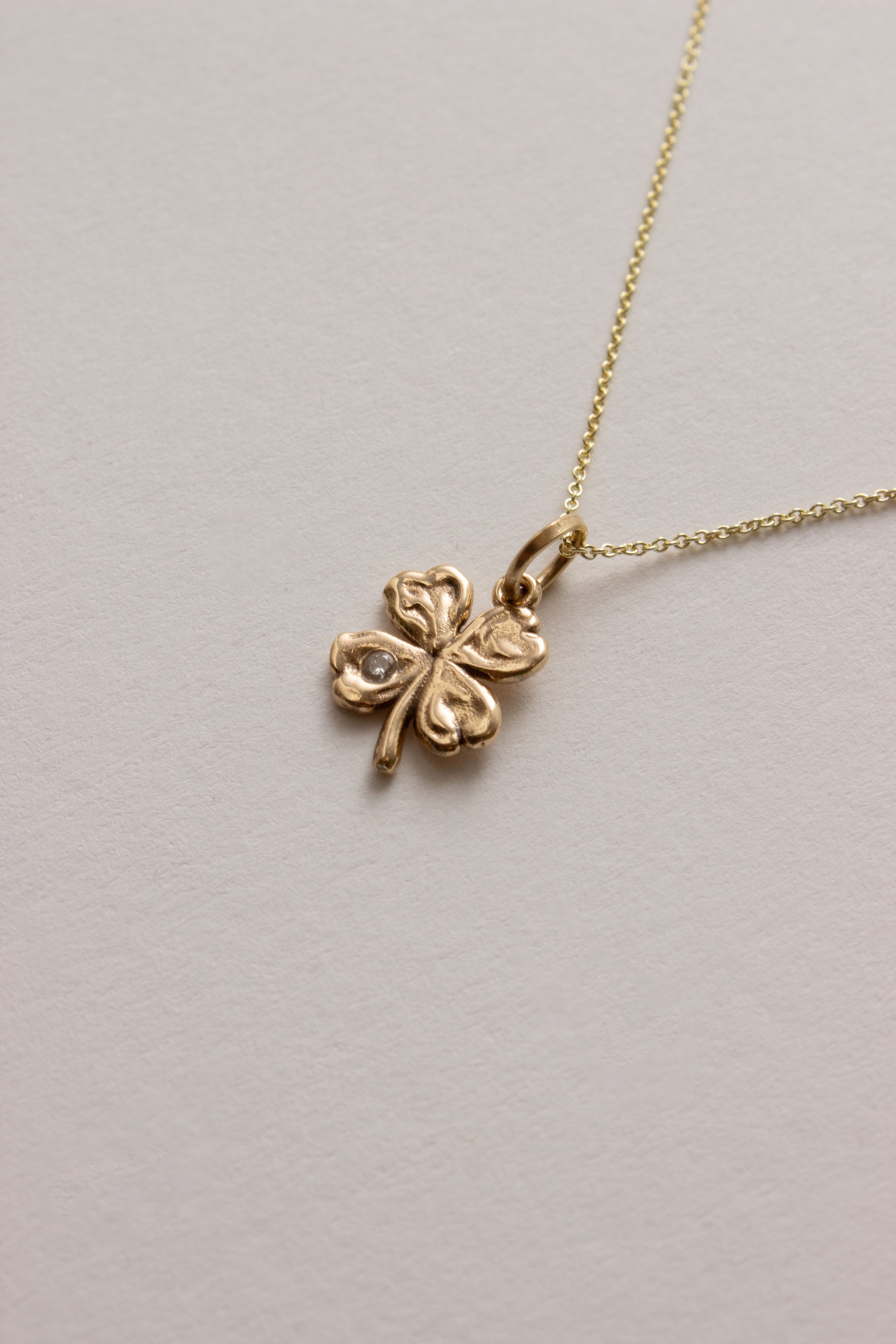 Aida lucky clover mini gold necklace with diamond
