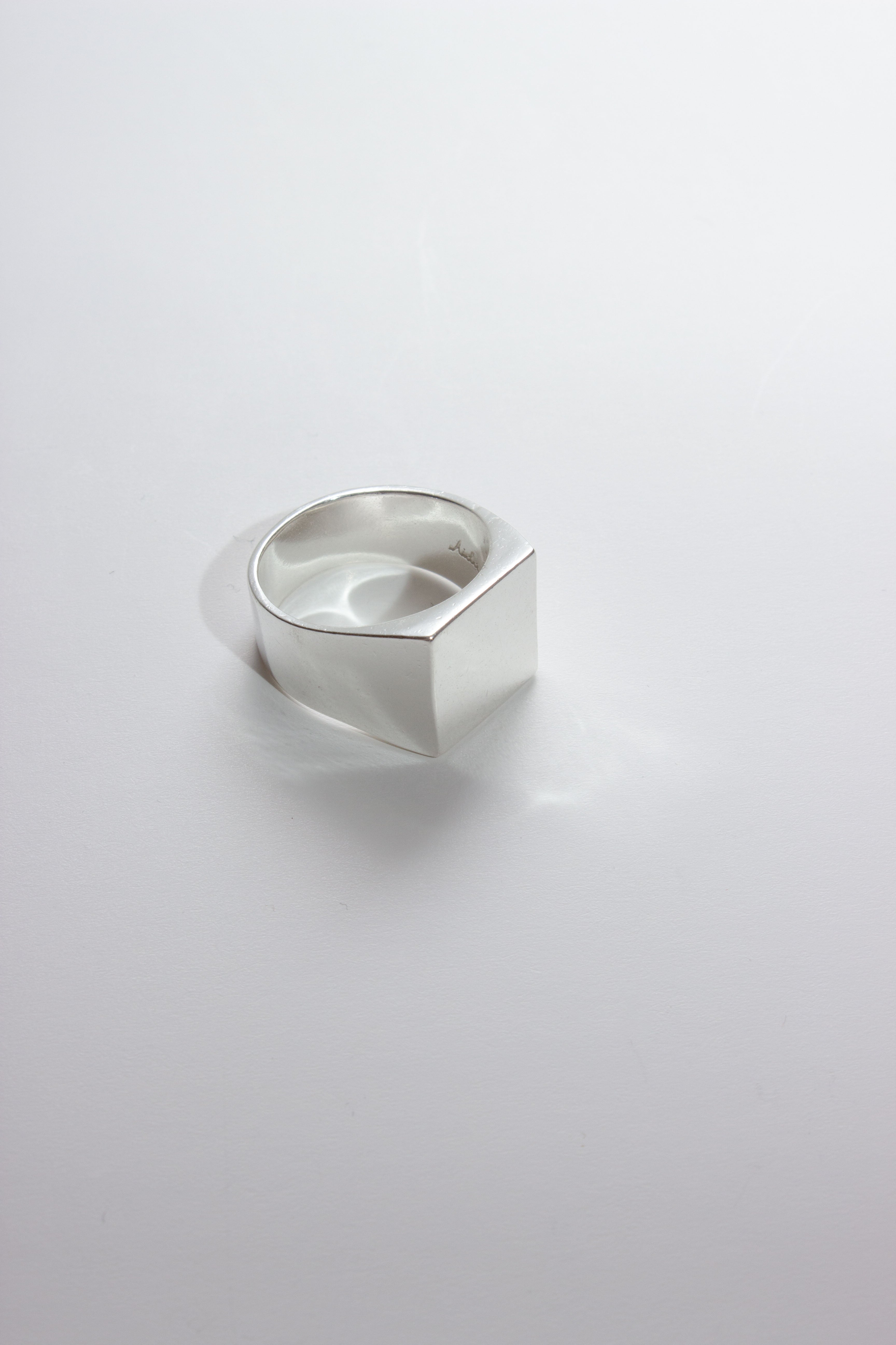 Aida Signet Ring