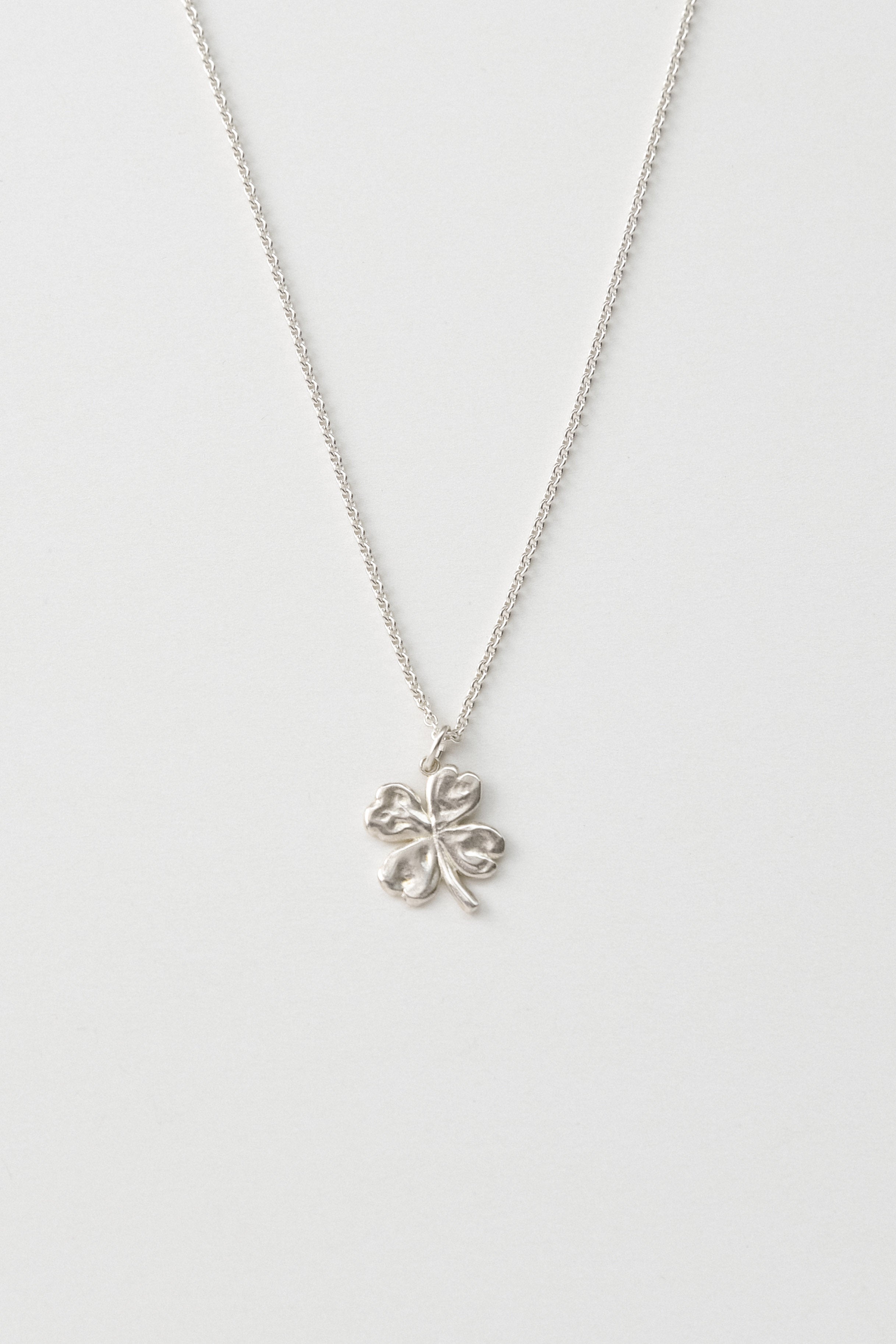 AIDA x Hypend Lucky Clover Necklace Silver