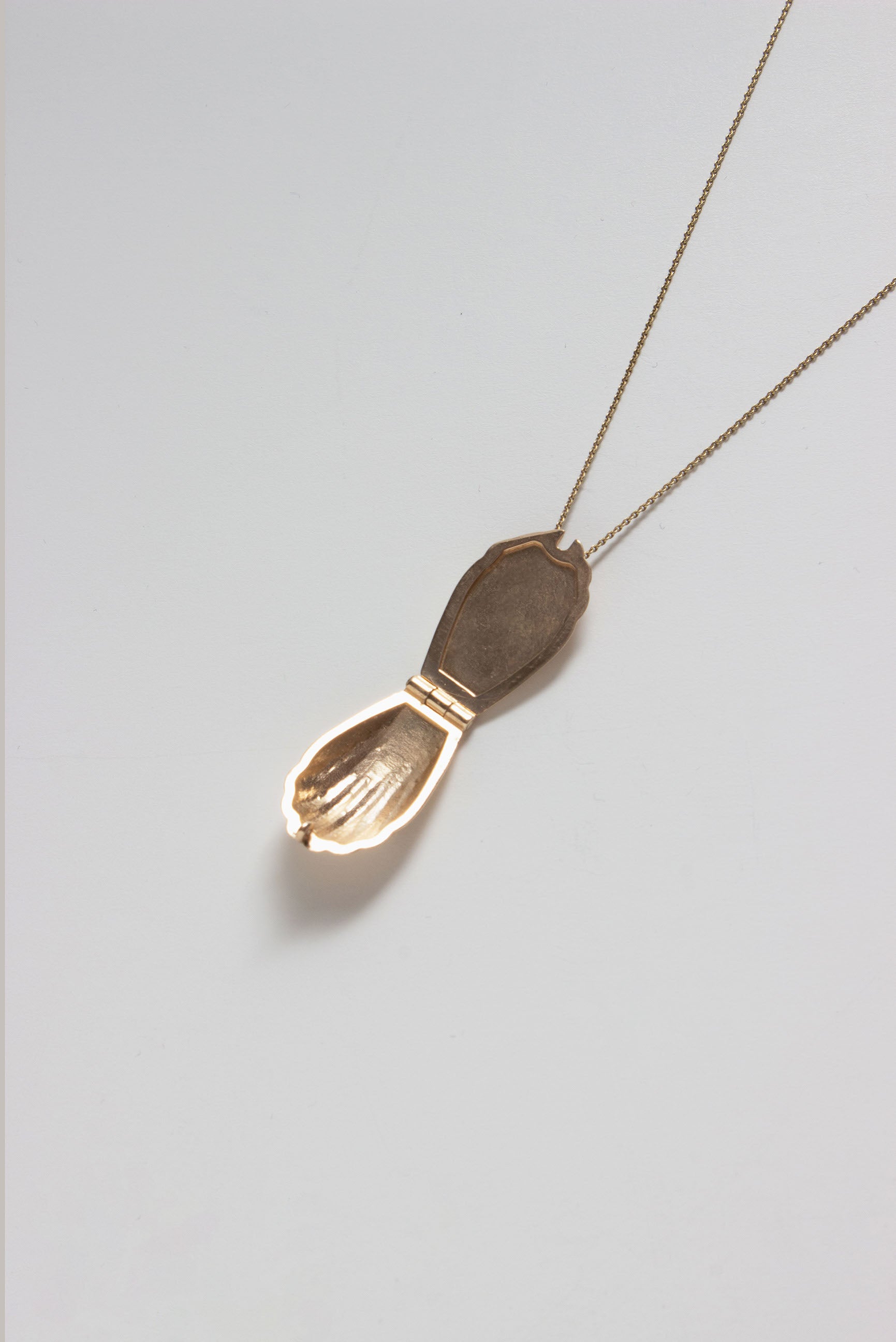 Madeleine Photo Locket 14K Gold
