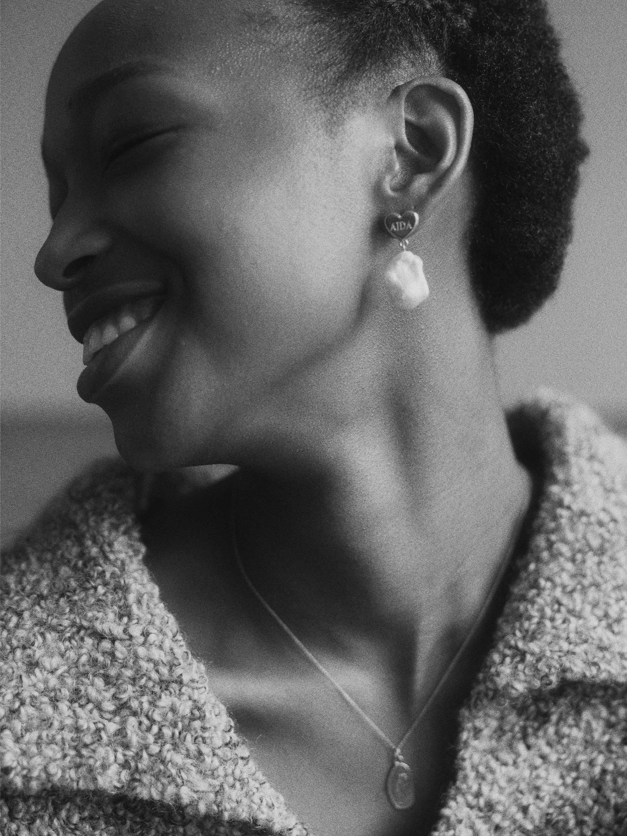 Aida Heart Pearl Earrings