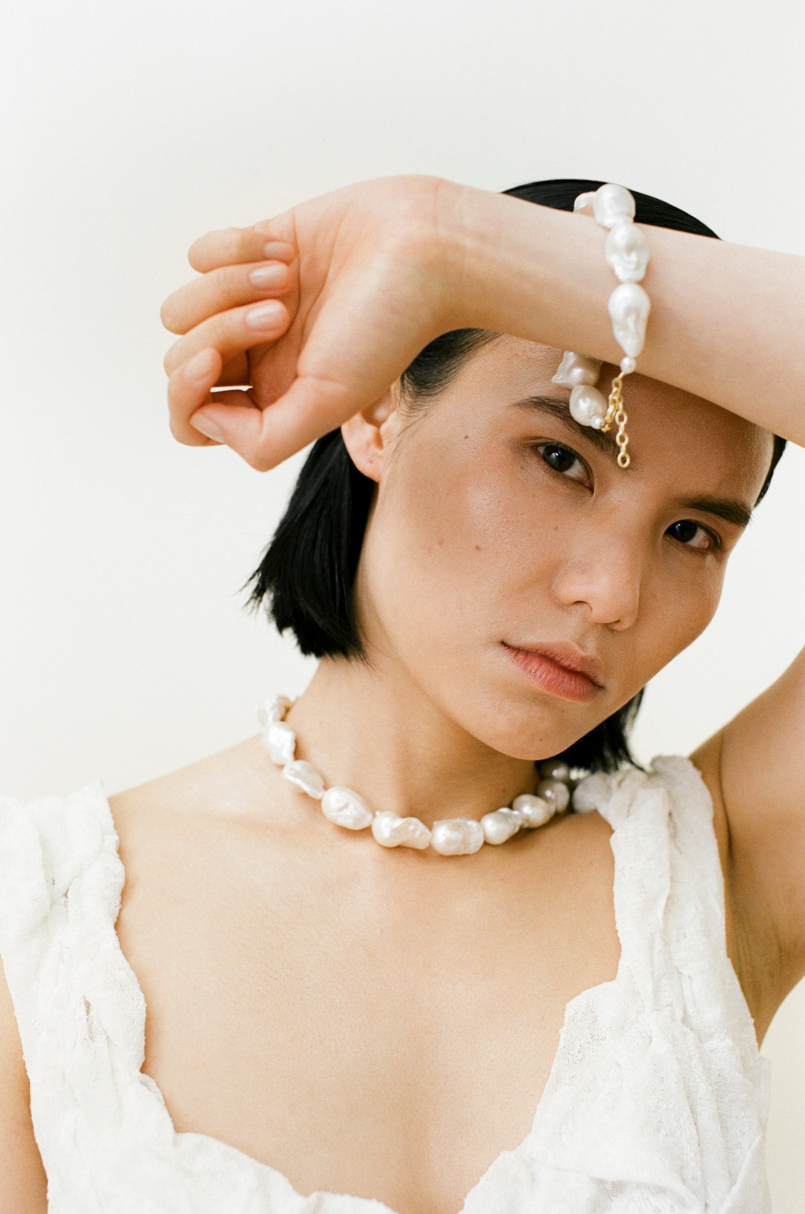 aida impact layla pearl choker necklace silver gold