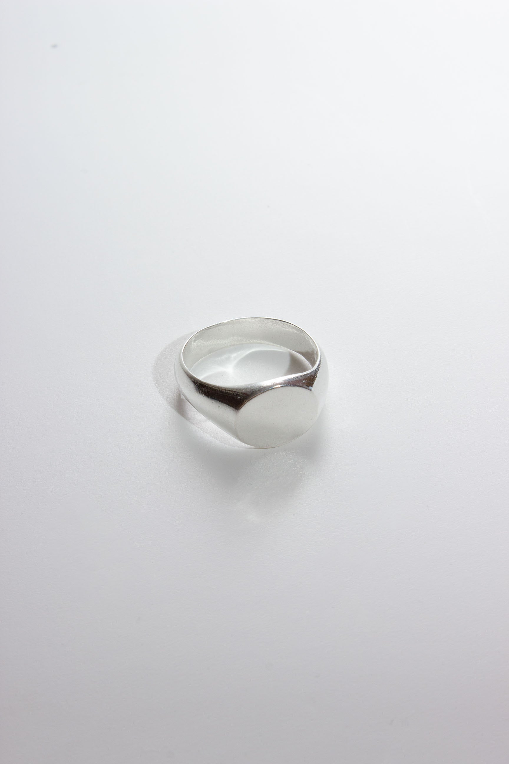 Aida Signet Ring Oval