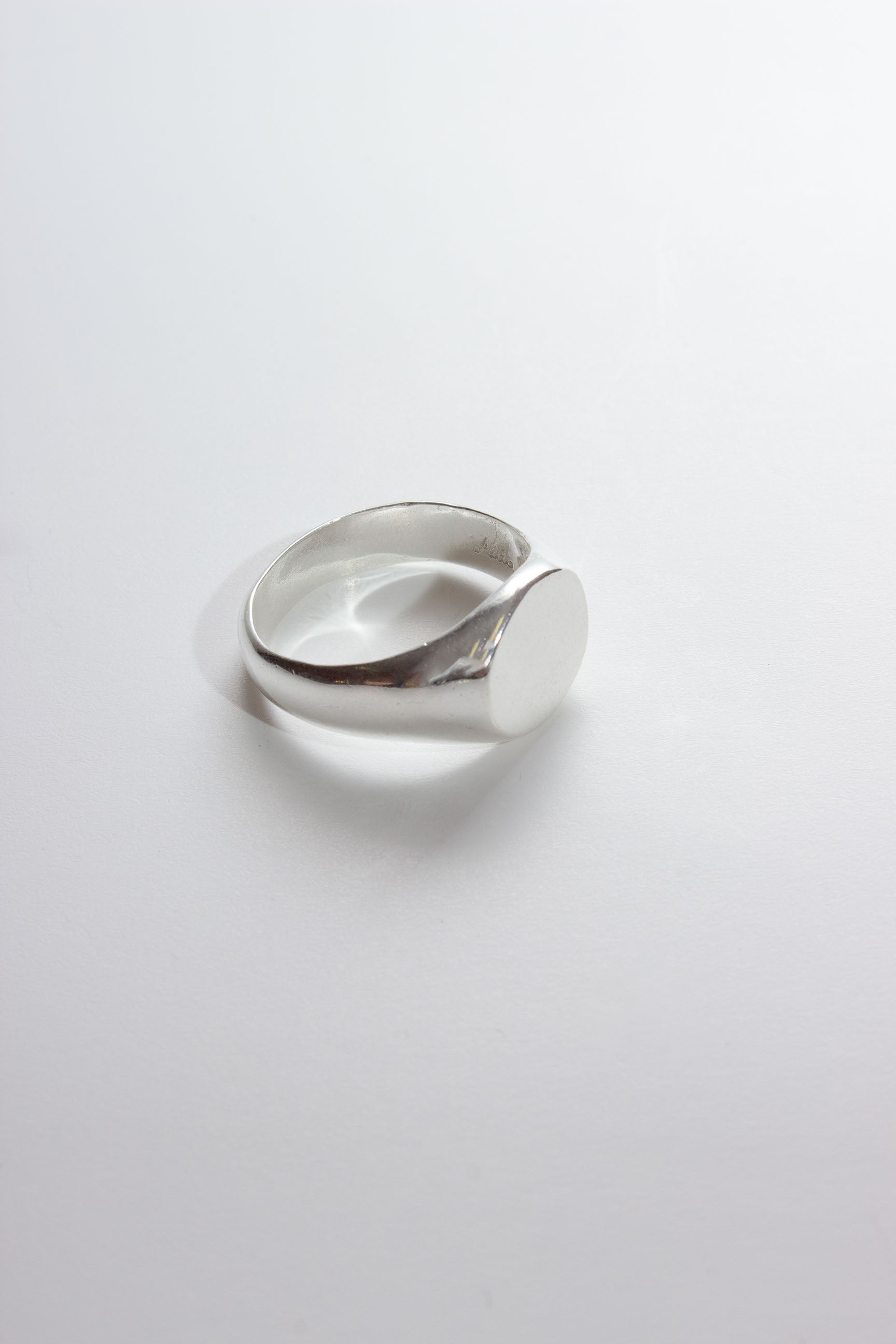 Aida Signet Ring Oval