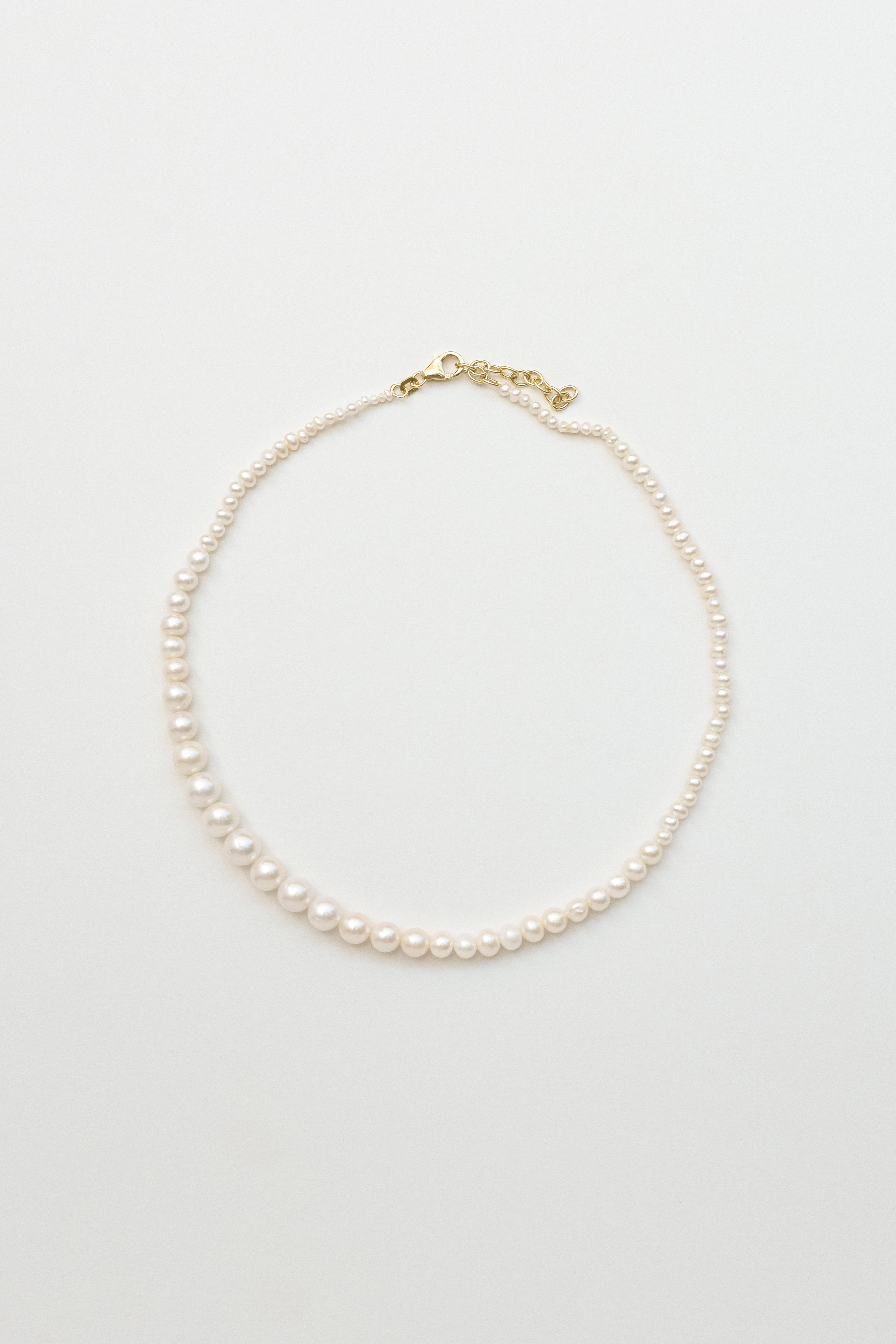 Magda Mini Pearl Necklace