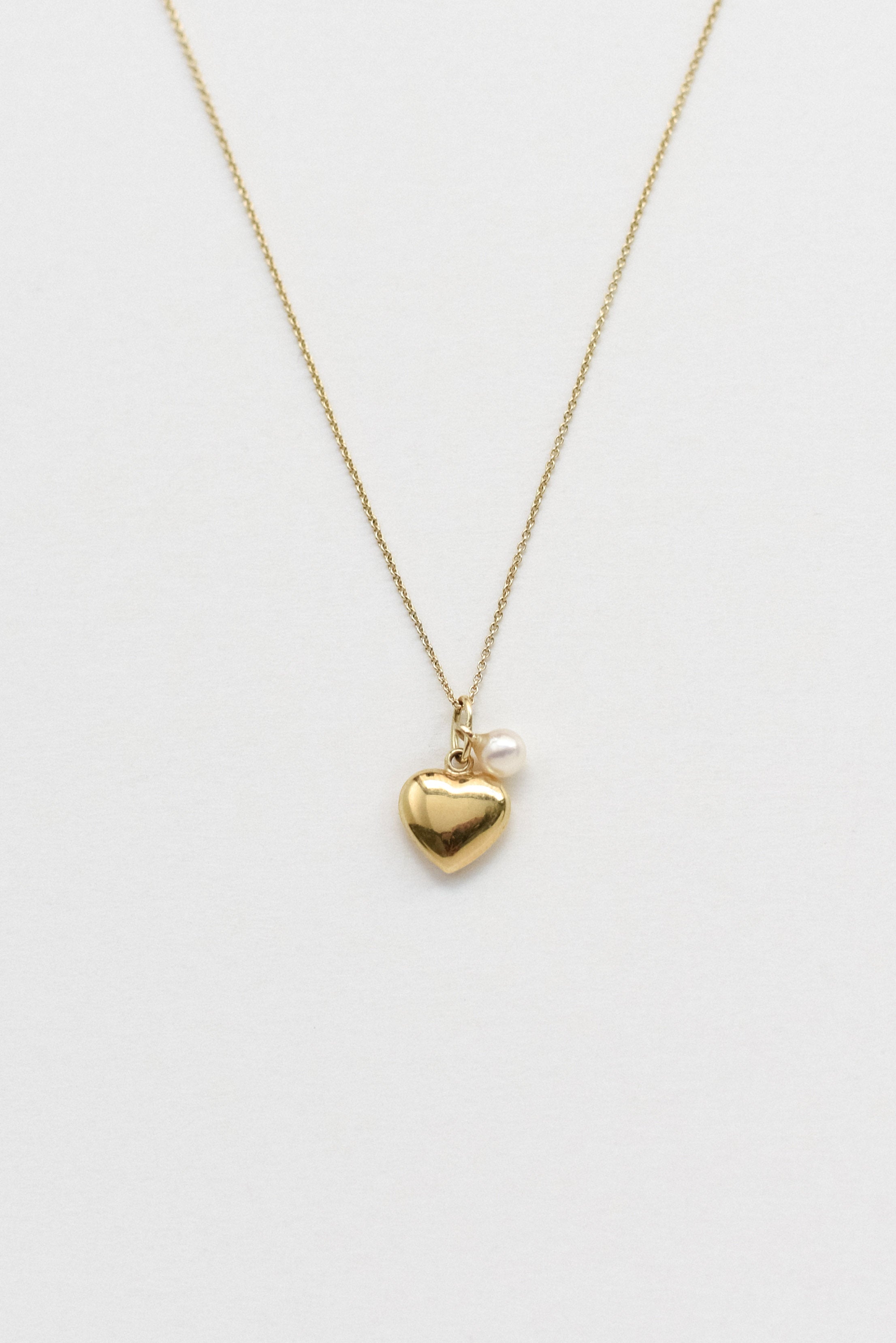 Tiny Love Necklace 9K gold