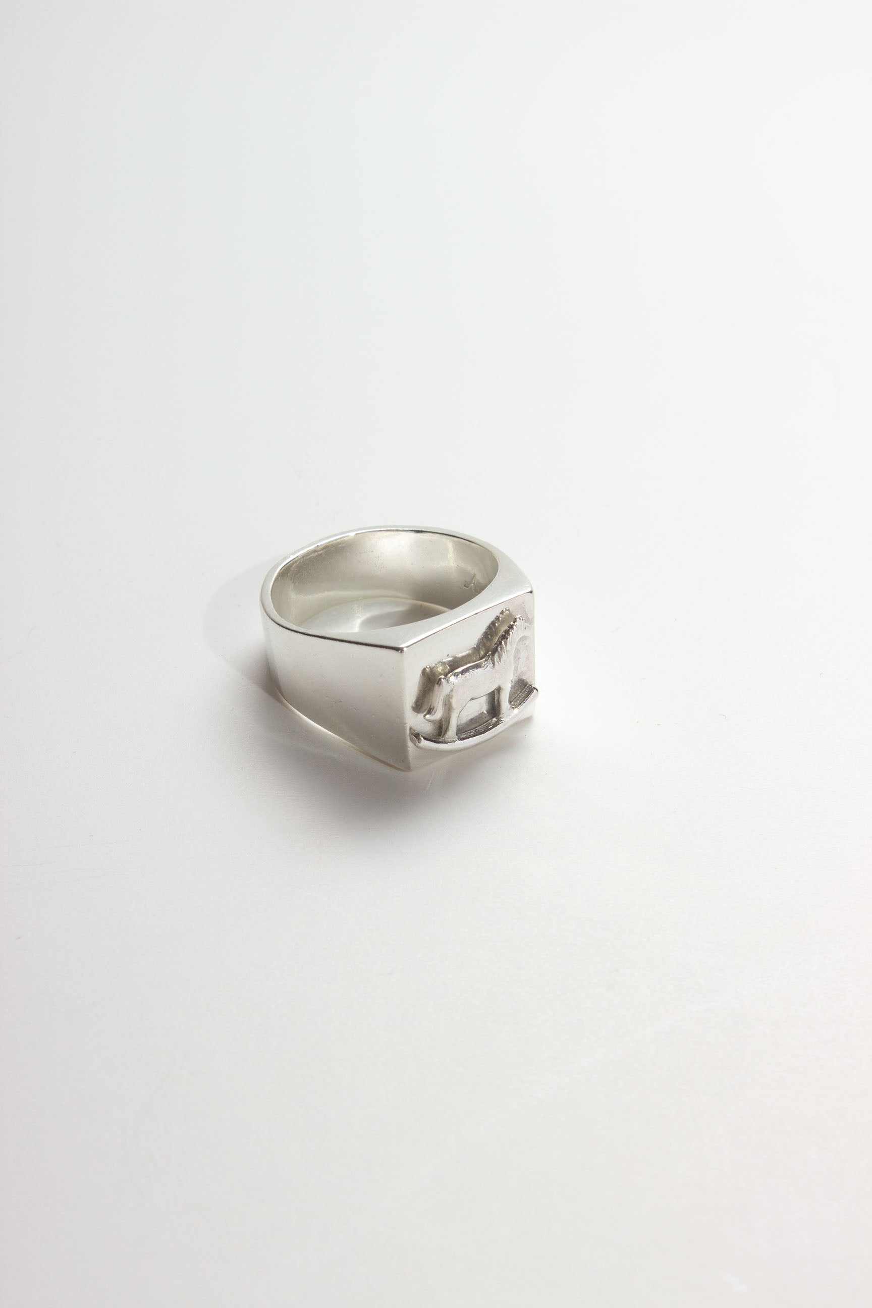 Aida Signet Ring with Rocking Horse