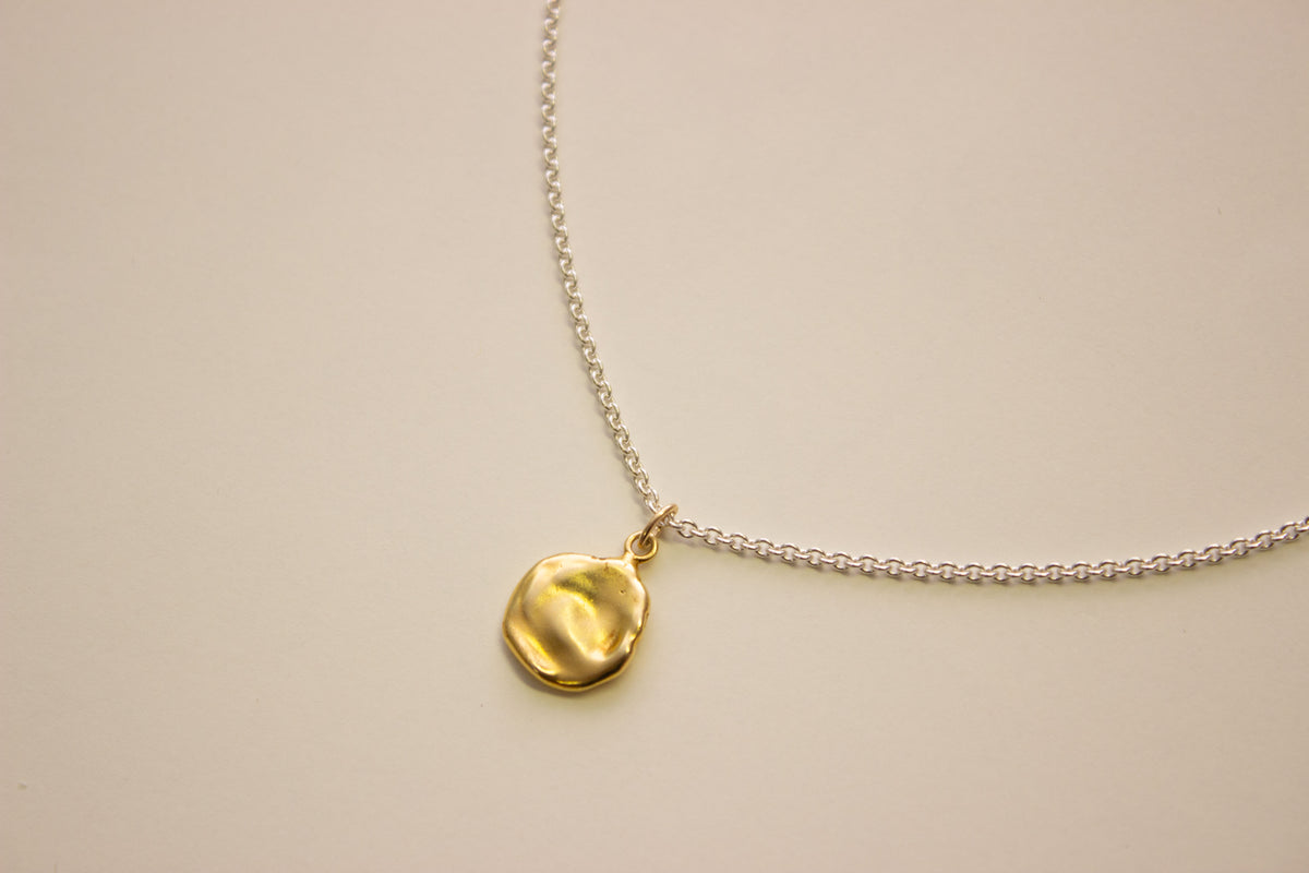 Archive Sale Necklace 02 (Gold-plated Silver pendant)