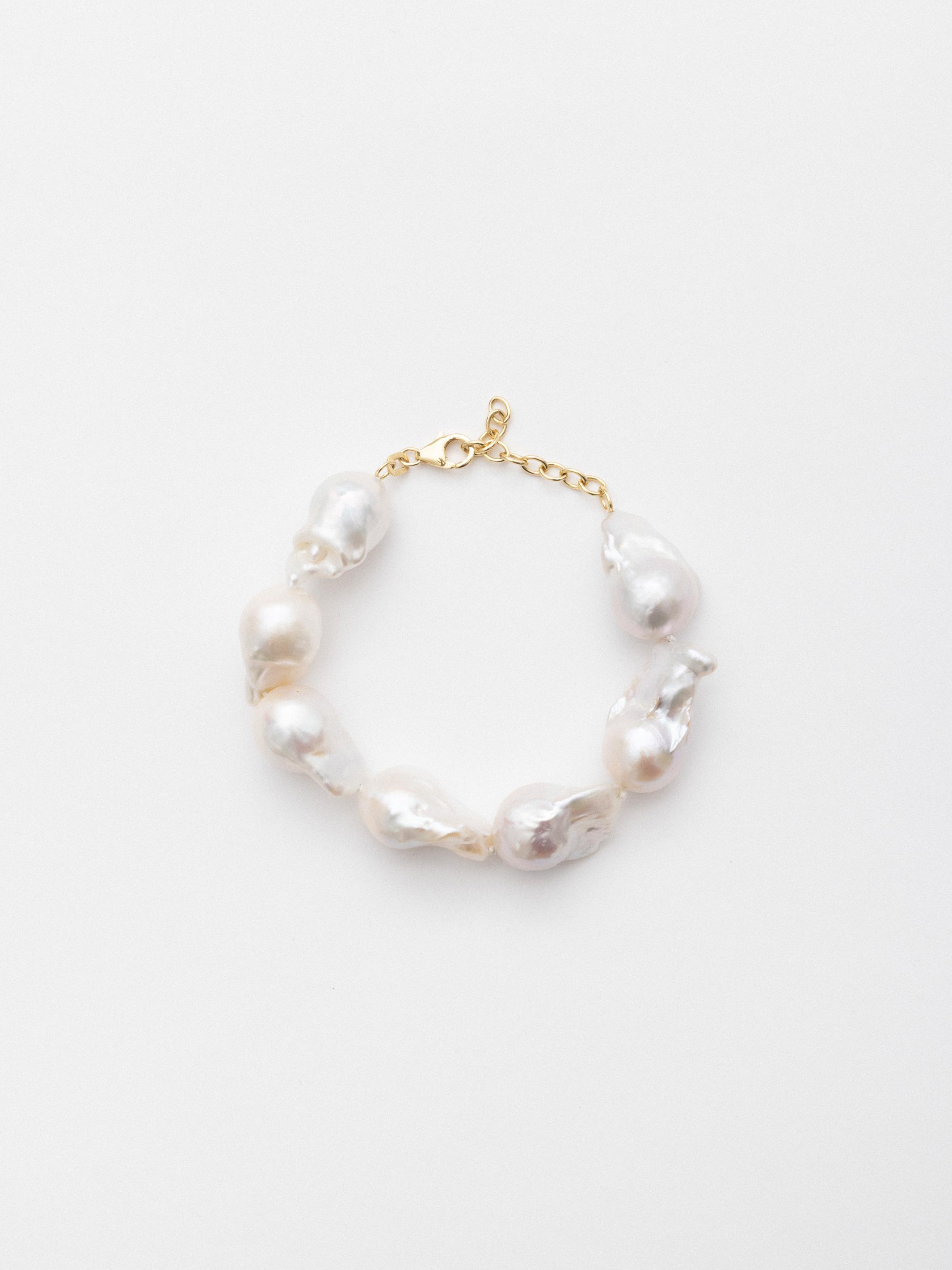 aida impact layla pearl bracelet silver gold chunky