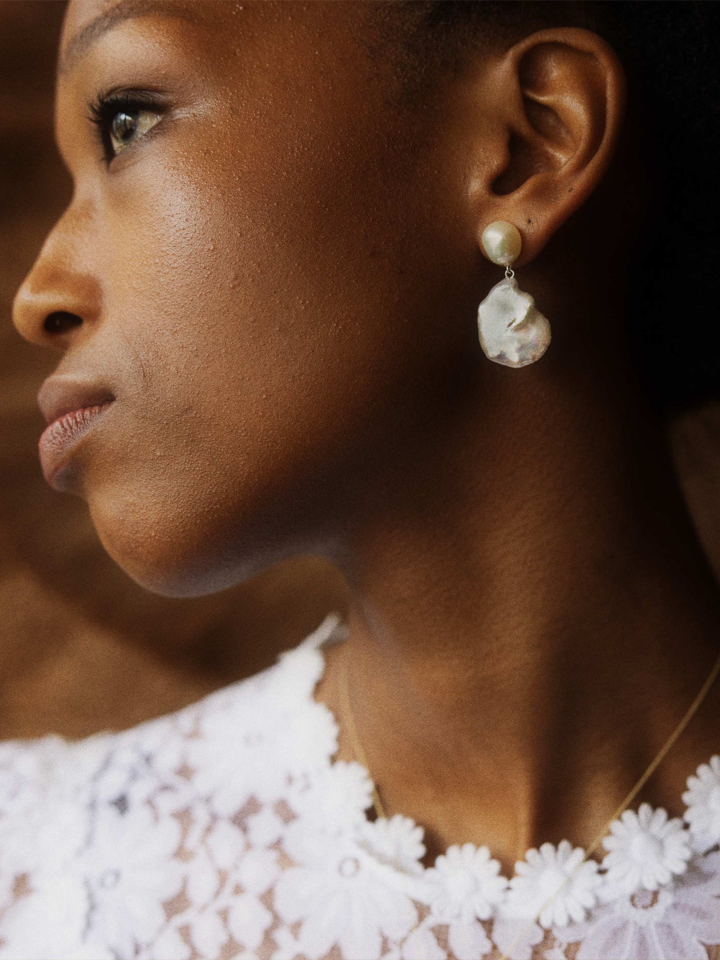 •LOLA• gold dangle earrings