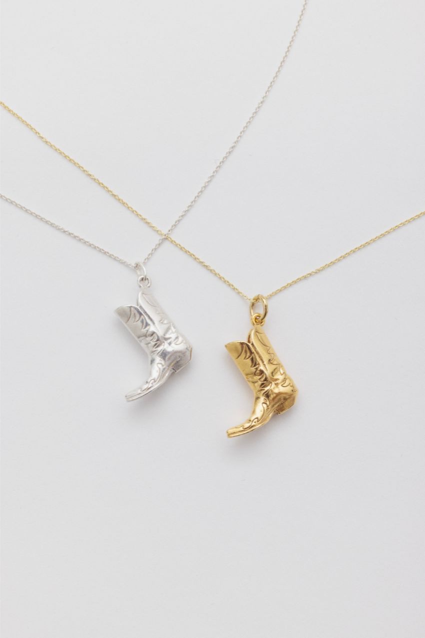 The Bigger Boot Necklace Gold
